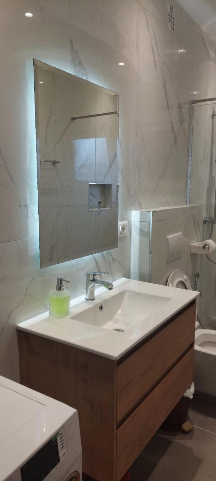 Myslym Shyri Lovely Top Apartment Tiranë Ngoại thất bức ảnh